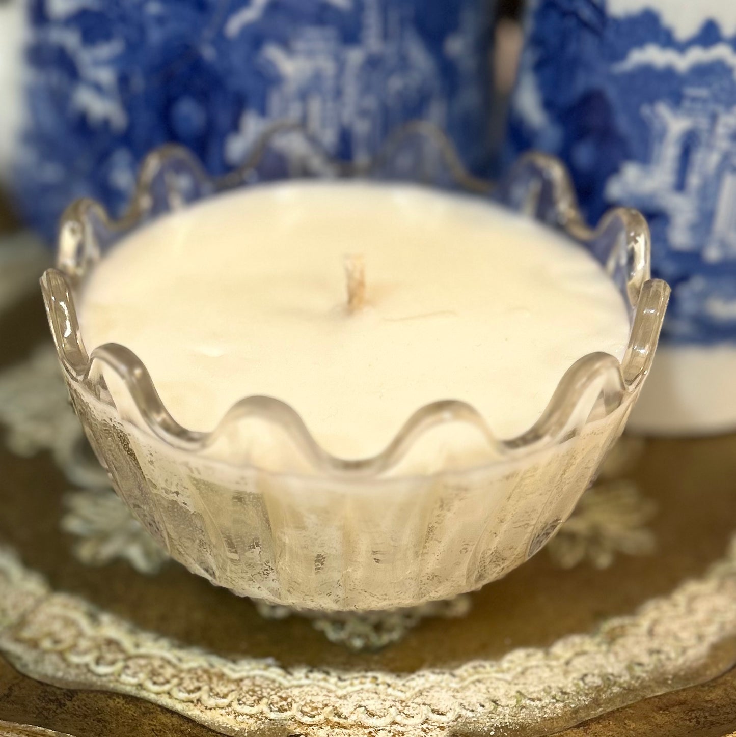 Mon Coeur “ My Heart” Vintage scalloped edge dish