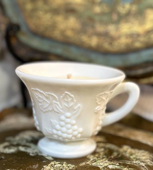 Mon Coeur “My Heart” Vintage Milk Glass tea cup