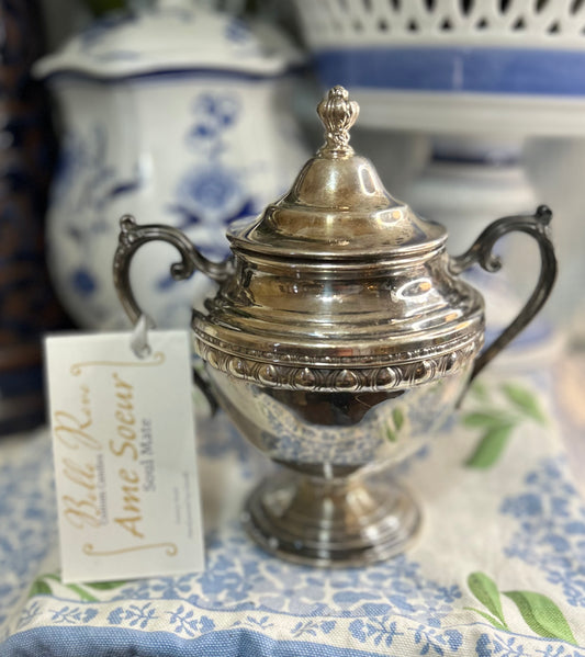 Ame Soeur “Soul Mate” Silver sugar bowl with lid